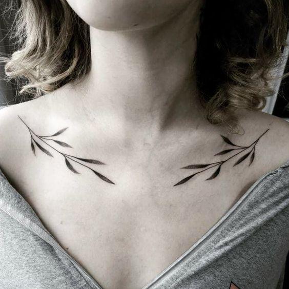 Тату надписи на ключице для девушек — эскизы красивых татуировок
